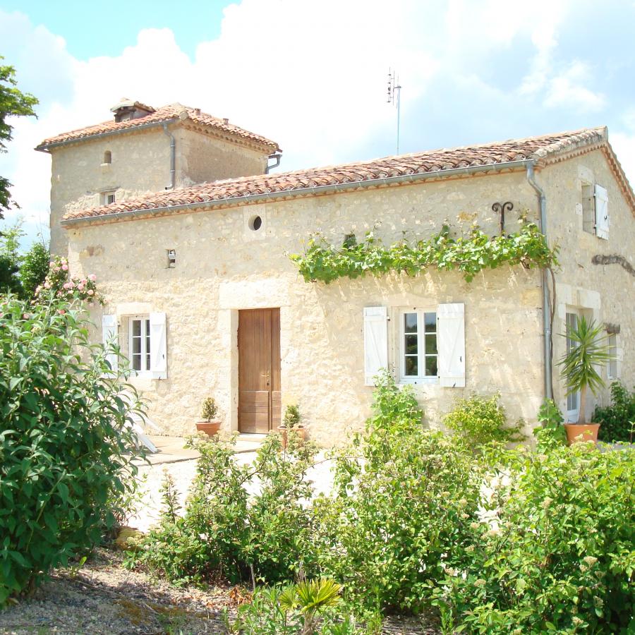 Gîte le pigeonnier vu de l'extérieur